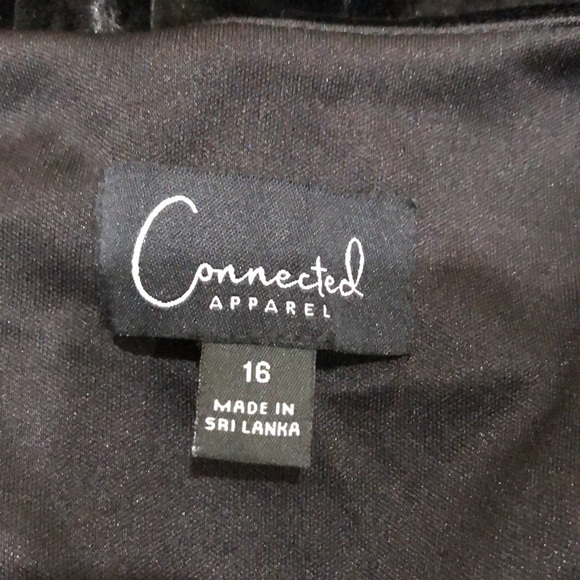 Connected Apparel Dress Size 16 Black Velvet Flutter Caplet Sleeve - Picture 7 of 11